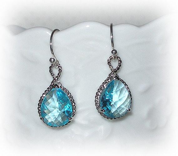 Welcome to Earrings Heaven!  Super NEW Jewelry for Mom and Grandmom!