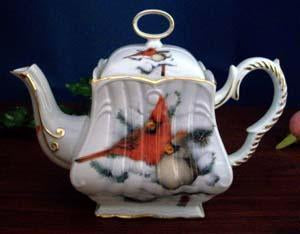 Christmas Cardinal 8 Cup Square Porcelain Teapot