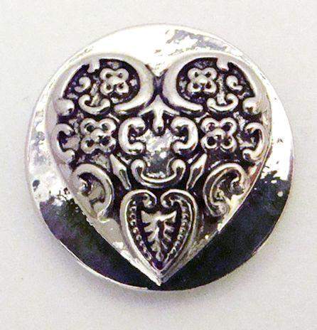 Engraved Heart Snap Jewel
