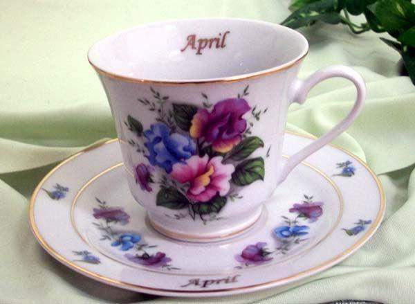Flower of the Month Teacup - April