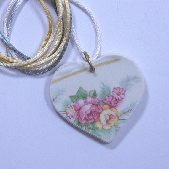 Heart Pendant with Roses - Just 1 Left!