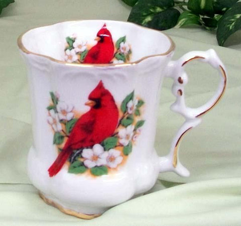 Set of 2 Victorian Tankards Floral Mugs - Cardinal