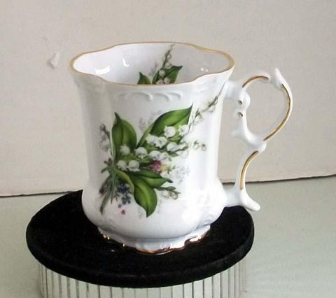 Set of 2 Victorian Tankards - Lily of the Valley