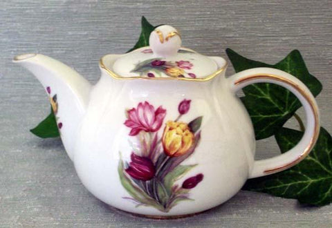Tulips Round 3 Cup Porcelain Teapot