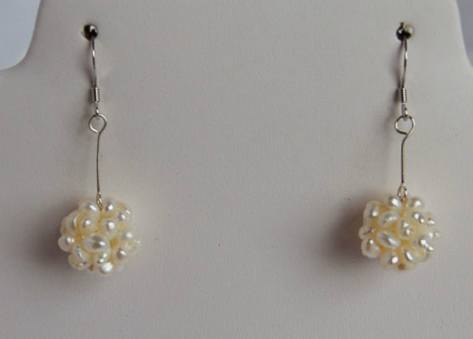 White Pearl Cluster Earrings EF002
