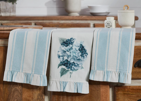 Finders Keepers Ruffled Hydrangea Tea Towel Set of 3-Roses And Teacups
