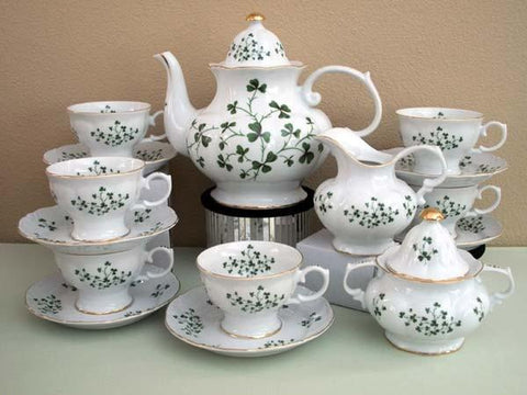 15 Piece Shamrock Porcelain Tea Set-Roses And Teacups