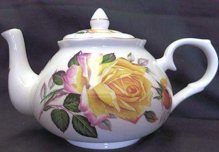 6C Peace Rose English Bone China Teapot-Roses And Teacups