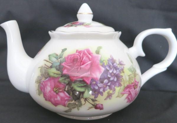 6C Sando Pink English Bone China Teapot