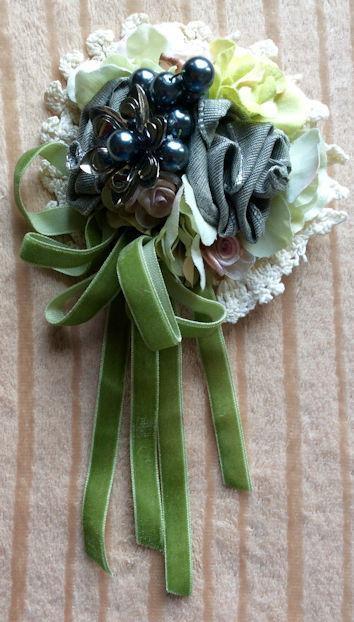 April Corsage Brooch-Roses And Teacups