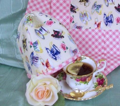 Carol Wilson Tea Cup Fabrics Cream Tea Cups Tea Cup Cozy Cover-Roses And Teacups