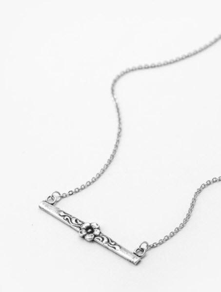 Diana Silver Spoon Bar Necklace