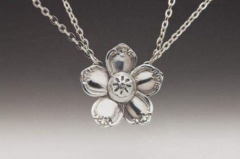 Flower Pendant Necklace - Madeline