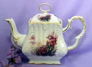 Iris 8 Cup Square Porcelain Teapot-Roses And Teacups