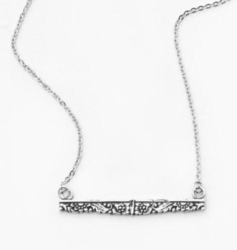 Jolie Silver Spoon Bar Necklace