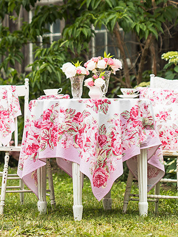 La Vie En Rose Rectangular Tablecloth