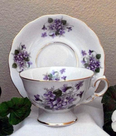 Laurel Wayside Pansy Porcelain Tea Cups (Teacups) and Saucers Set of 2