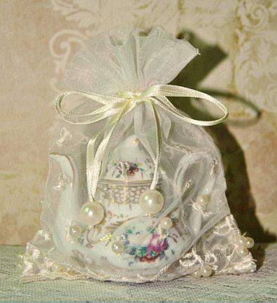 Miniature Teapots Beaded Favors-Roses And Teacups