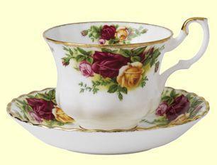 Old Country Roses Teacup & Saucer