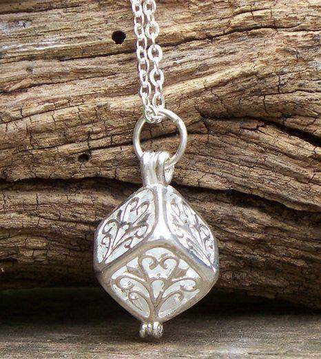 Reclaimed Glass White Silver Filigree Necklace-Roses And Teacups