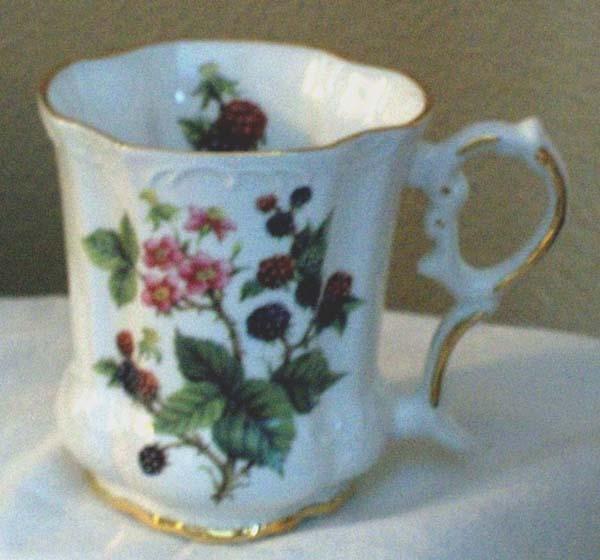Set of 2 Victorian Tankards Floral Mugs- Blackberry-Roses And Teacups