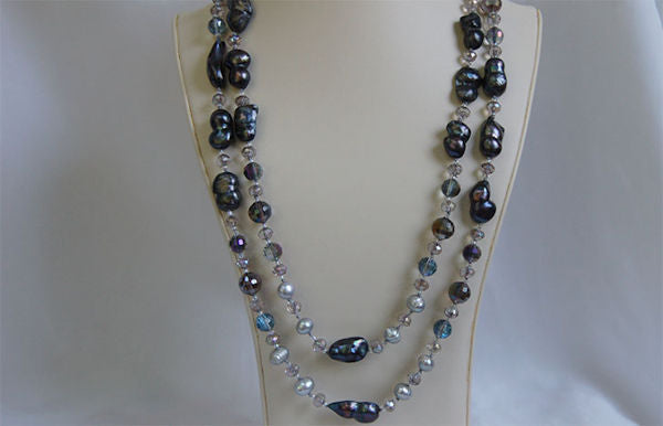 Waltz series (GB) - Silver Grey Pearl, Black Baroque Pearl and Crystal Necklace