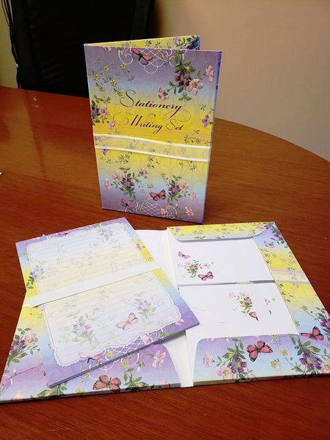 Carol Wilson Writing Set Yellow Lilacs