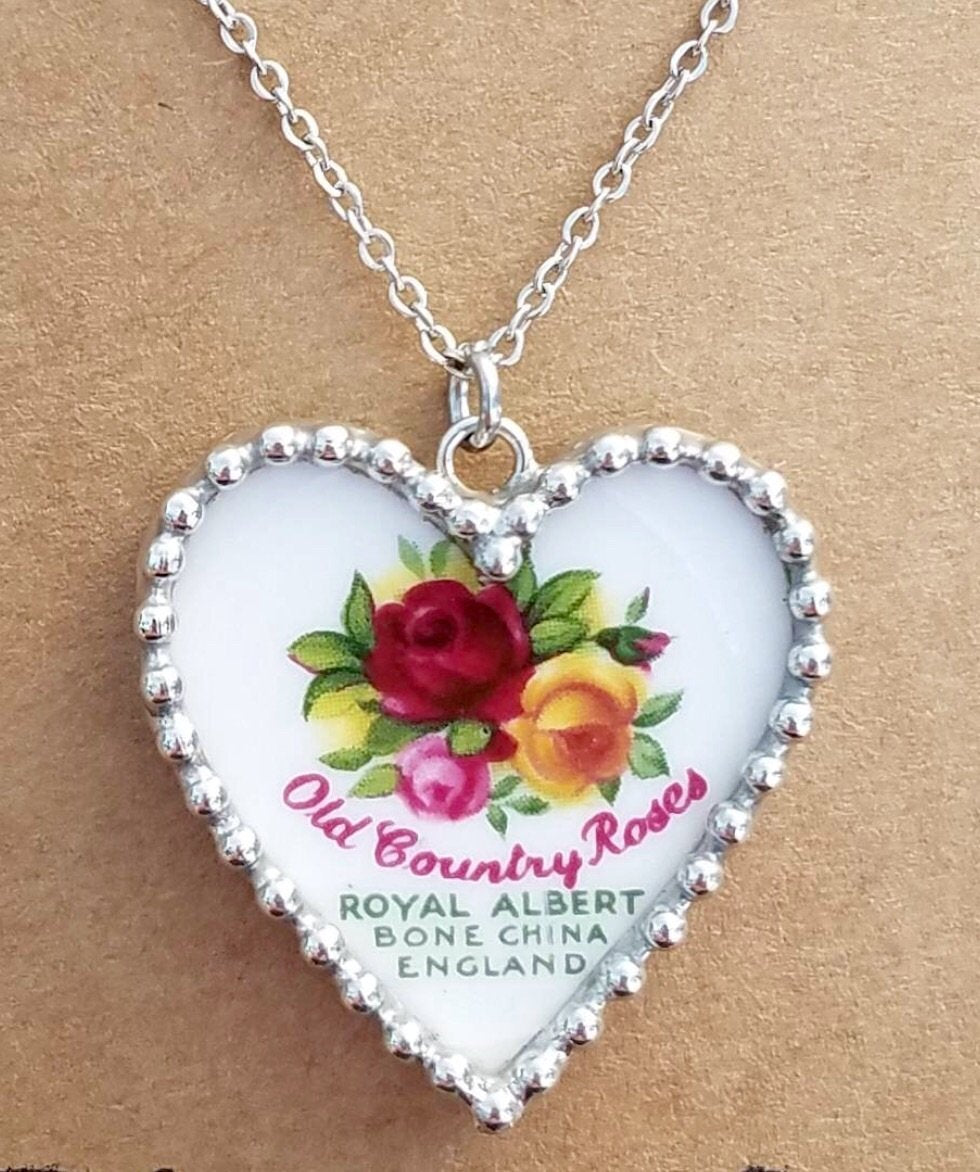 Heart Shaped Old Country Roses Back Stamp Pendant Necklace