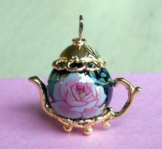 Pink Rose on Black Gold Vermeille Teapot Charm